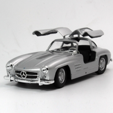 Welly 1:24 Mercedes S500 & G500 Alloy Car Models