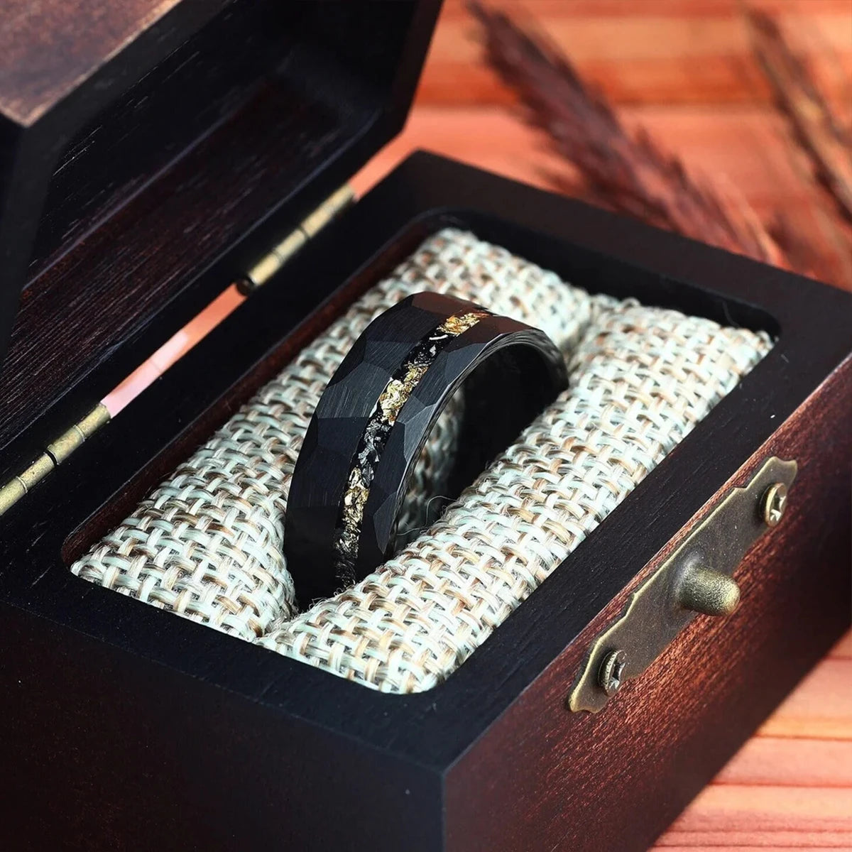 Mens 8MM Black Meteorite Tungsten Carbide Ring Fashion Jewelry Men's Wedding Bands Engagement Promise Rings Comfort Fit Gifts
