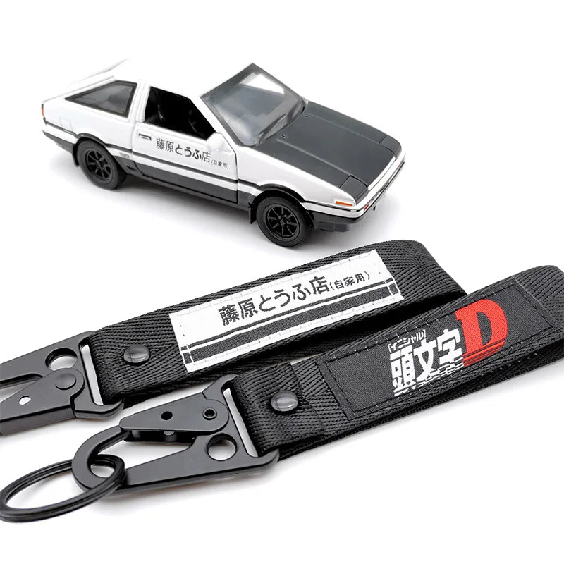 JDM Racing Style AE86 Carabiner Keychain Fujiwara Tofu Shop Chick-Beak Buckle AE86 Fujiwara Takumi Trend Pendant Key Rings Gift