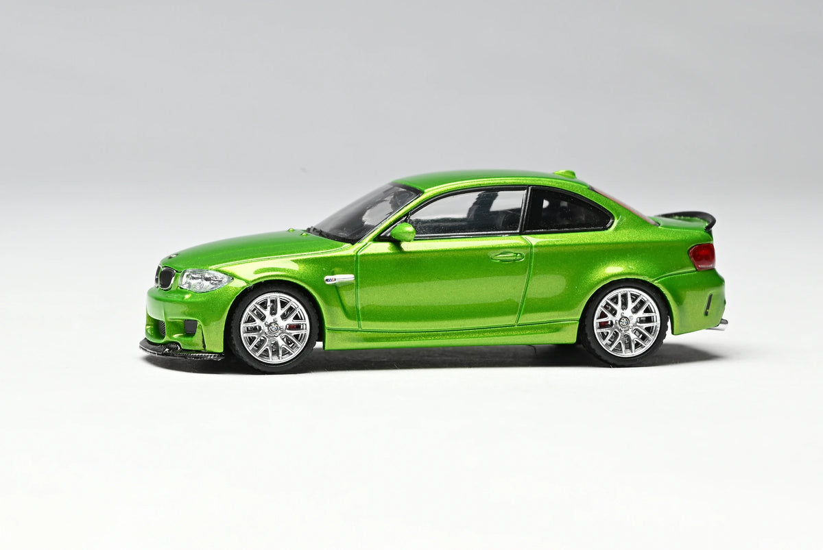7CM Model 1/64 1M Coupe E82 Model Car Vintage Cars Diecast Vehicle Collection Model With Display Case Gifts for Adults