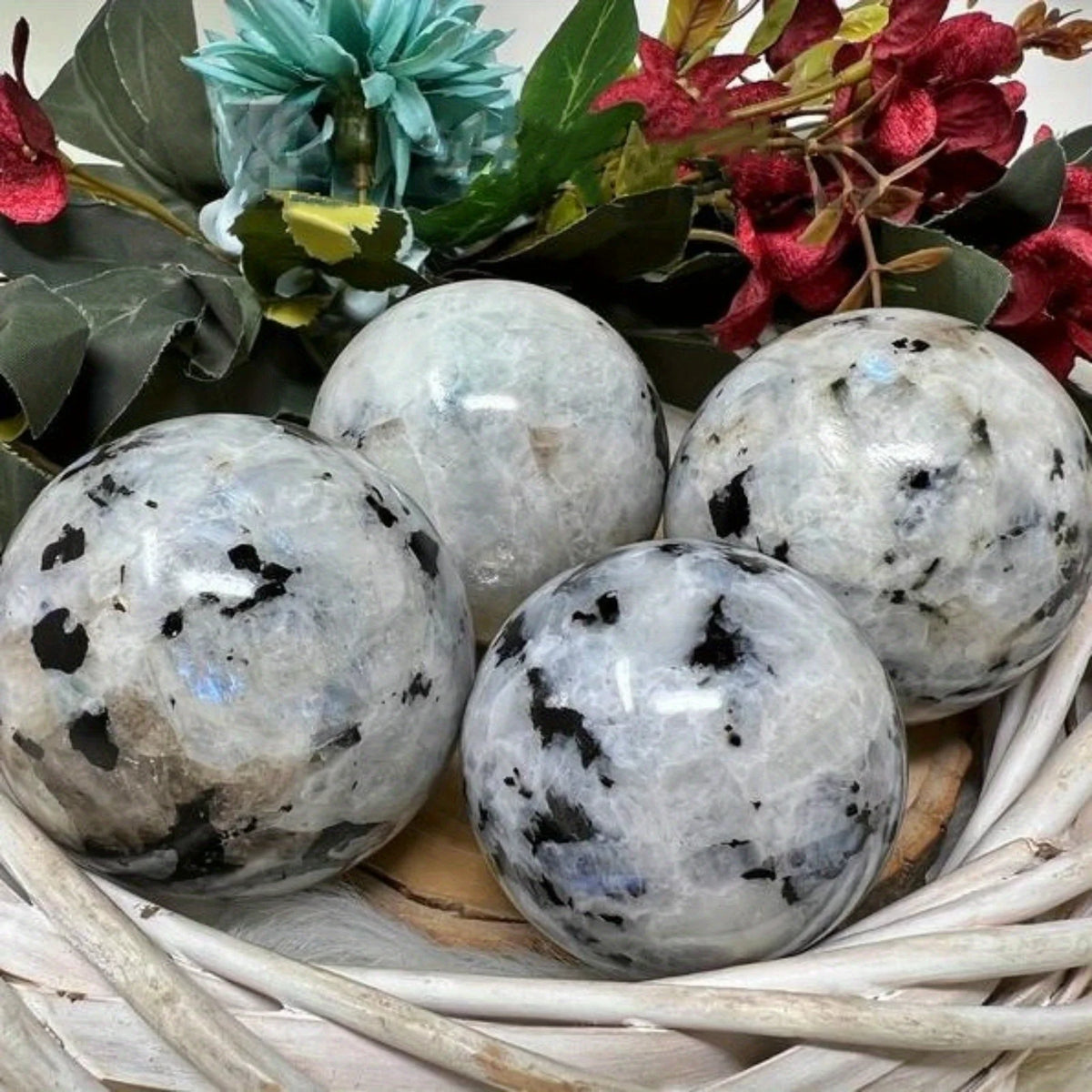 1pc Moonstone Sphere - Unique Polishing Stone Ball - Home Decoration, Festival Gifts - Perfect Gift for Crystal Collectors