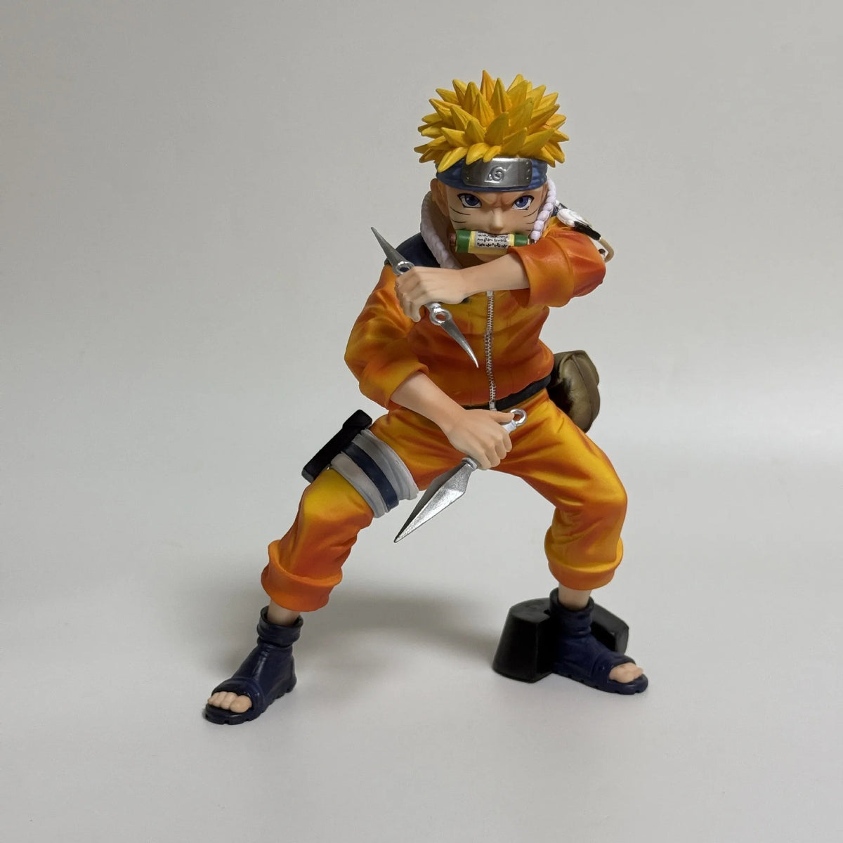 New 18.5cm Naruto Anime Figure Uchiha Sasuke Figurine Collectible Kagebunsin No Jyutu Pvc Statue Model For Boy Room Ornament Toy