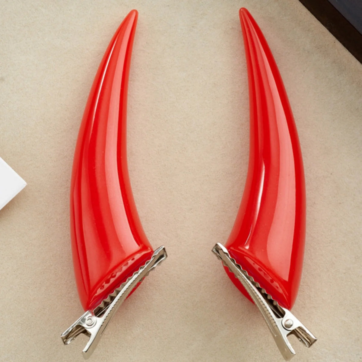 2PCS Dark Gothic Devil Horn Edge Plier Hair Halloween Costume Cartoon Black Hair Accessories Hair Clips Casual