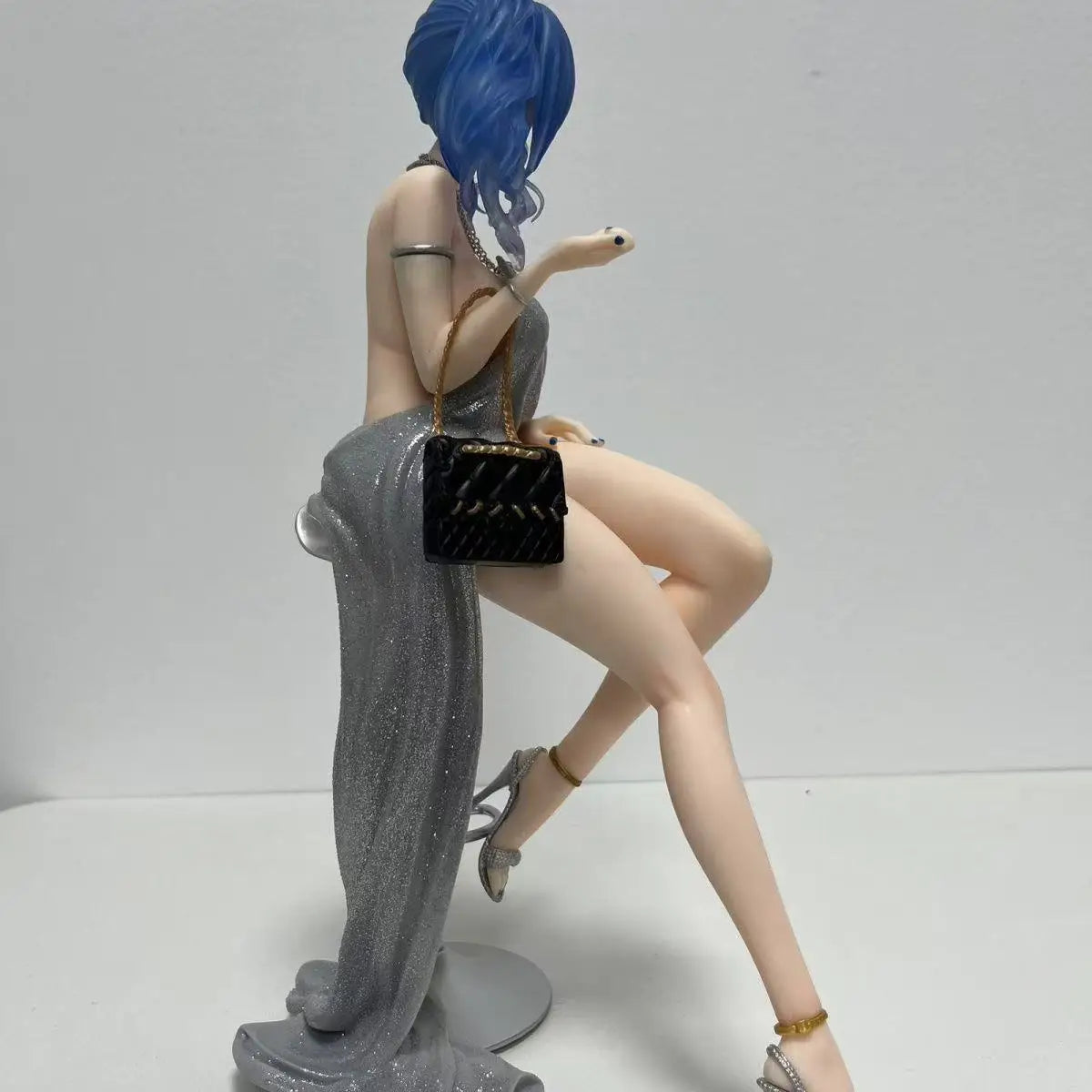 Azur Lane Saint Louis Figure, Saint Aunt in Formal Attire, Sitting Posture, 2D Beautiful Girl Model, Anime Peripheral Collectible