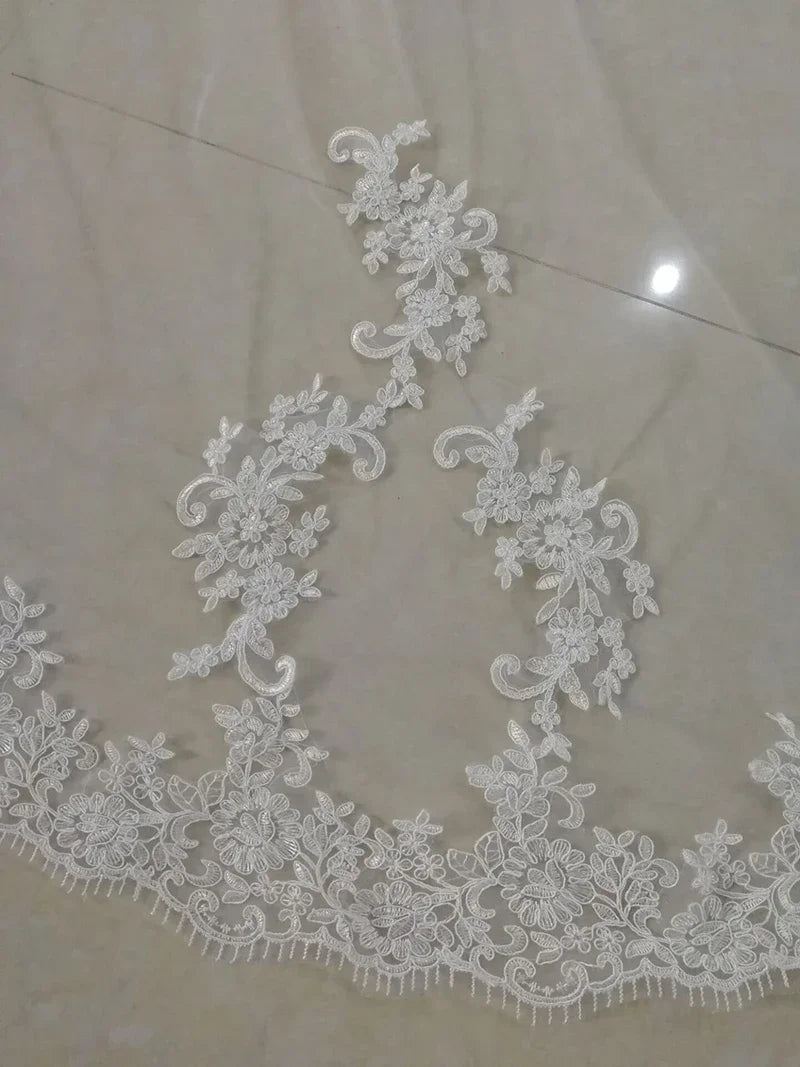White Ivory Lace Appliques Tulle Long Cathedral Wedding Veils Lace Edge 1T Bridal Veils 3 Meters Veu De Noiva