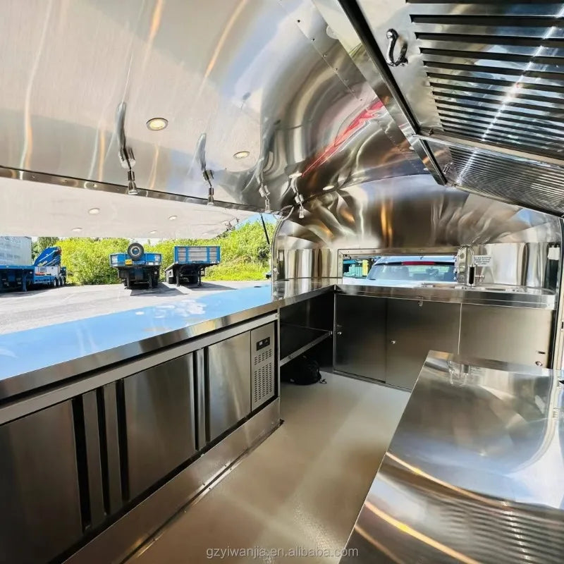 Mobile Kitchen Food Truck Trailer Pizza Oven Griddle Outdoor Stainless Steel Construction Customizable Sale