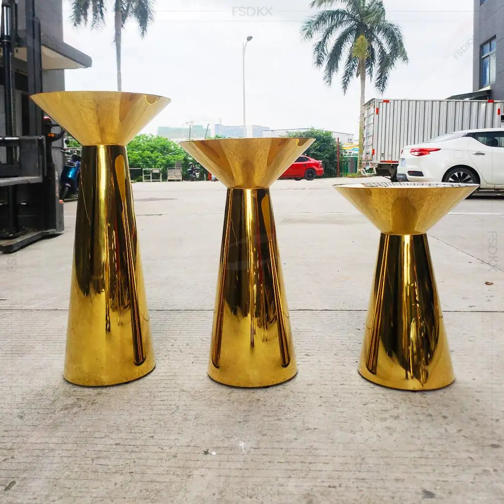 Wholesale High Quality Multiple Sizes Round Gold Stainless Steel bar Table for Wedding Event