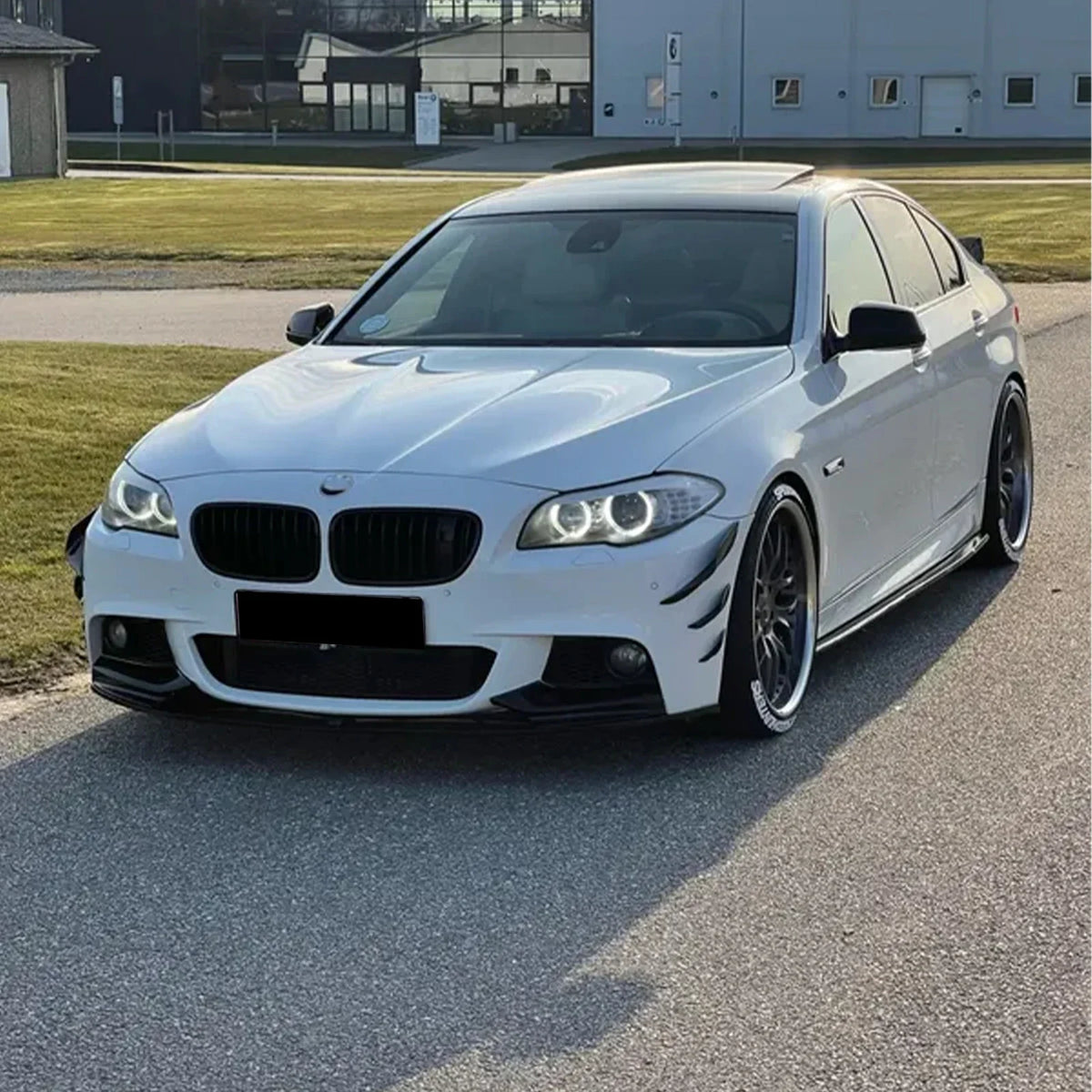 Front Bumper Lip Spoiler Splitter Lower Air Vent Corner Side Splitter Cover For BMW F10 M5 2012-2016 Carbon Look Glossy Black