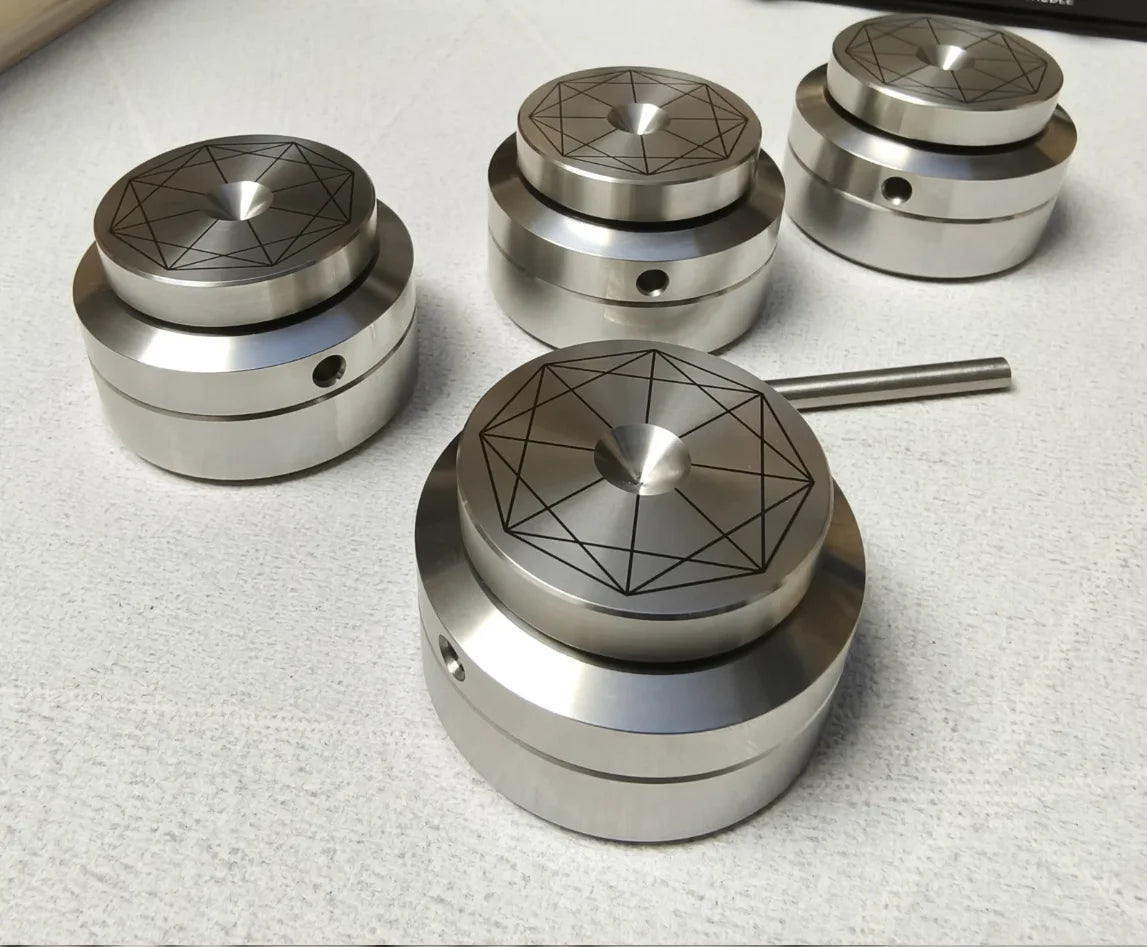 HIFI Floor Standing Speaker, Speaker Stand, Amplifier, CD Suspension, Shock-Absorbing Foot Nail Pad