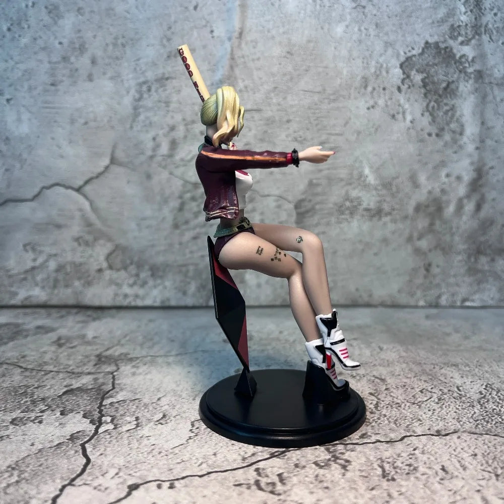 11-15cm Anime Harley Quinn seated Harley Quinn anime character PVC figurine Toy statue