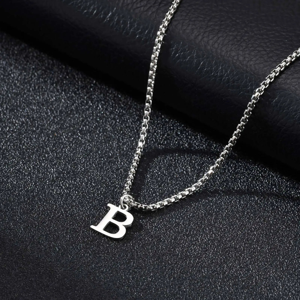 Vnox Simple A-Z Letter Necklace for Men, Waterproof Stainless Steel 26 Letters Pendant Necklace,Men’s Minimal Initial Necklace