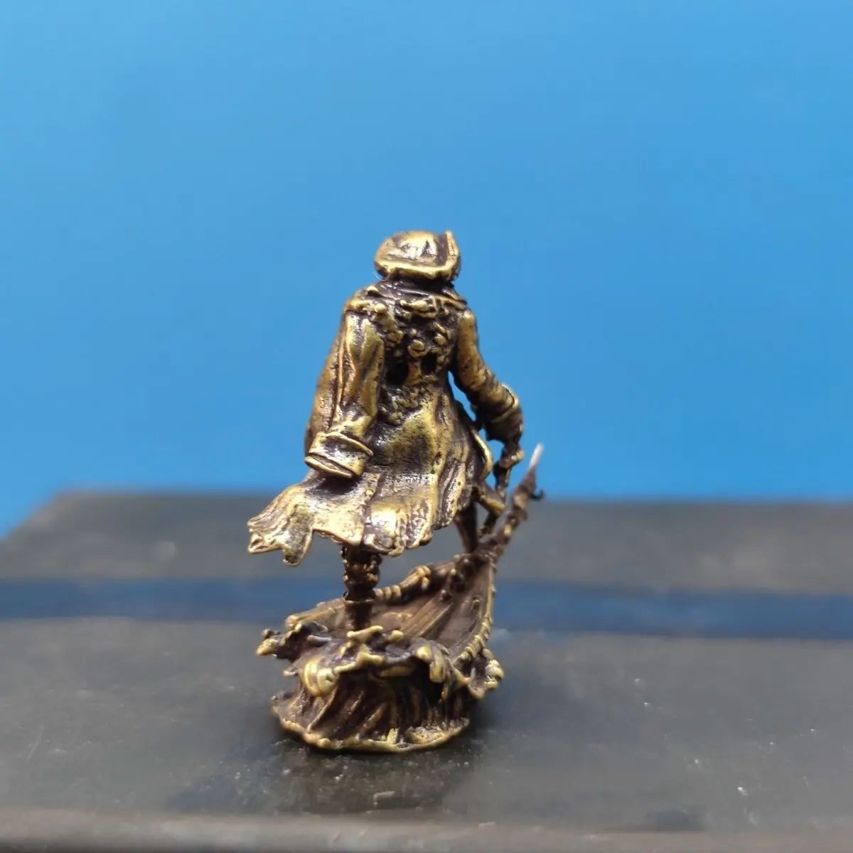 Brass Pirate Monster Caribbean 1/64 Figurine Miniature Landscape Display Model