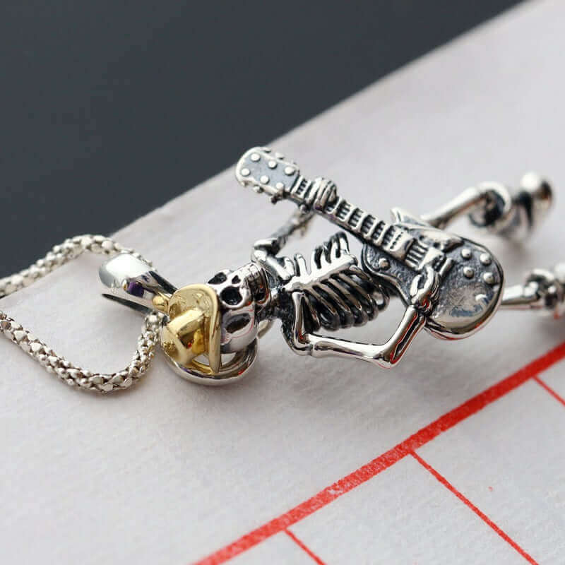 Men's Fashion Guitar Skull Pendant Necklace for Trendsetters