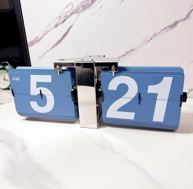 Time Mate Flip Clock desktop vintage