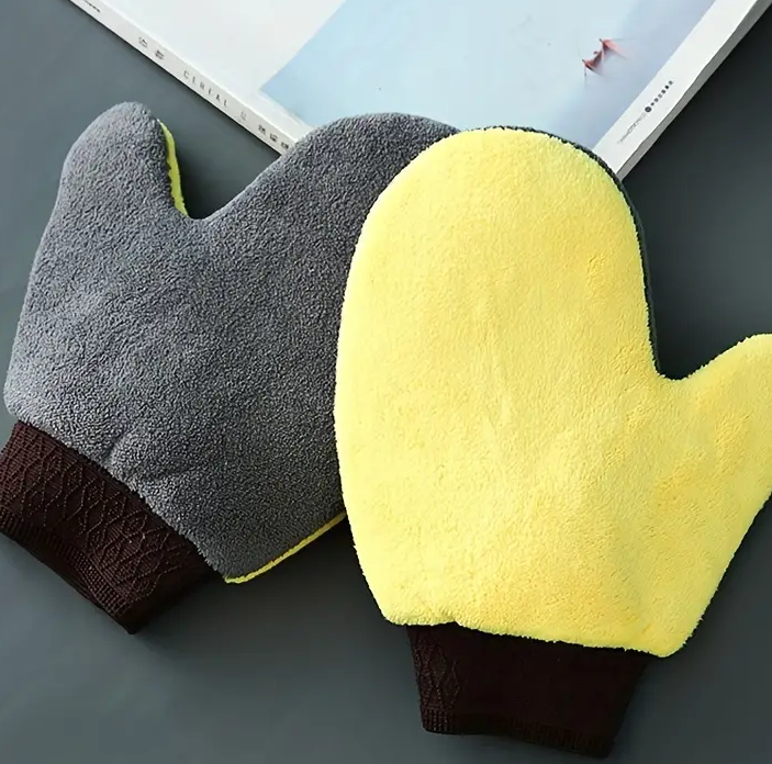 Soft Coral Fleece Car Washing Gloves for Cleaning maximum water absorption