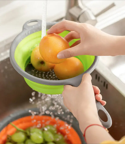 Foldable Silicone Colander with Handles - Kitchen Gadget