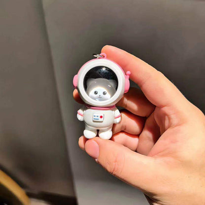 Talking Love Astronaut Keychain for Couples