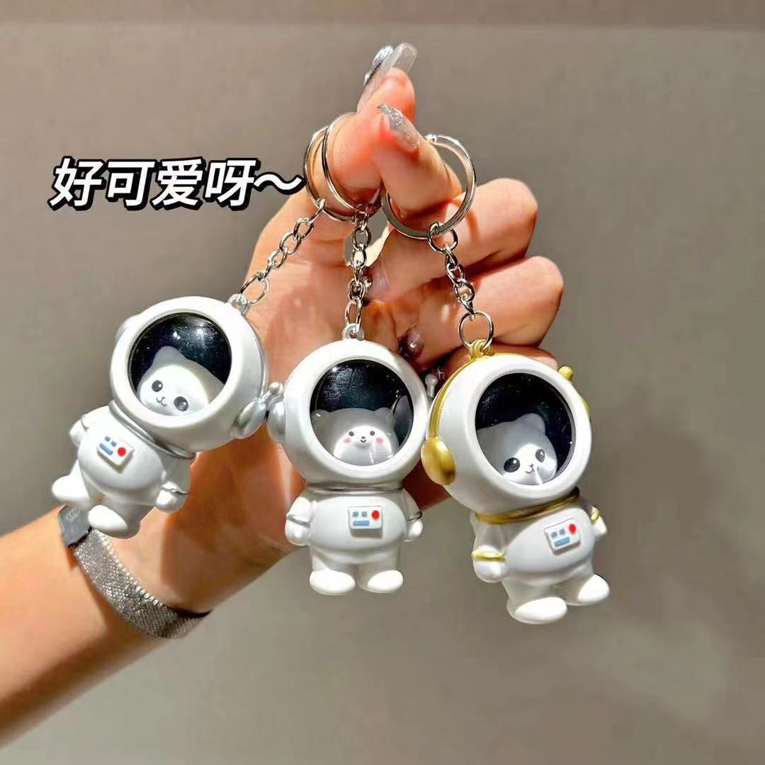 Talking Love Astronaut Keychain for Couples