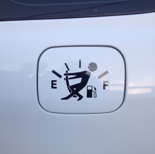 Humorous Fuel Gauge Sticker - Reflective Car Decal 13 x 9.5 cm PET material