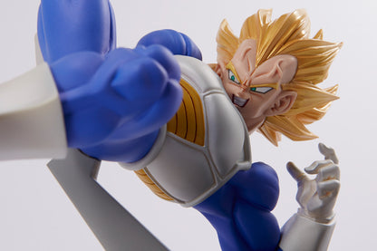 Dragon Ball Z Vegeta Action Figure - Super Saiyan