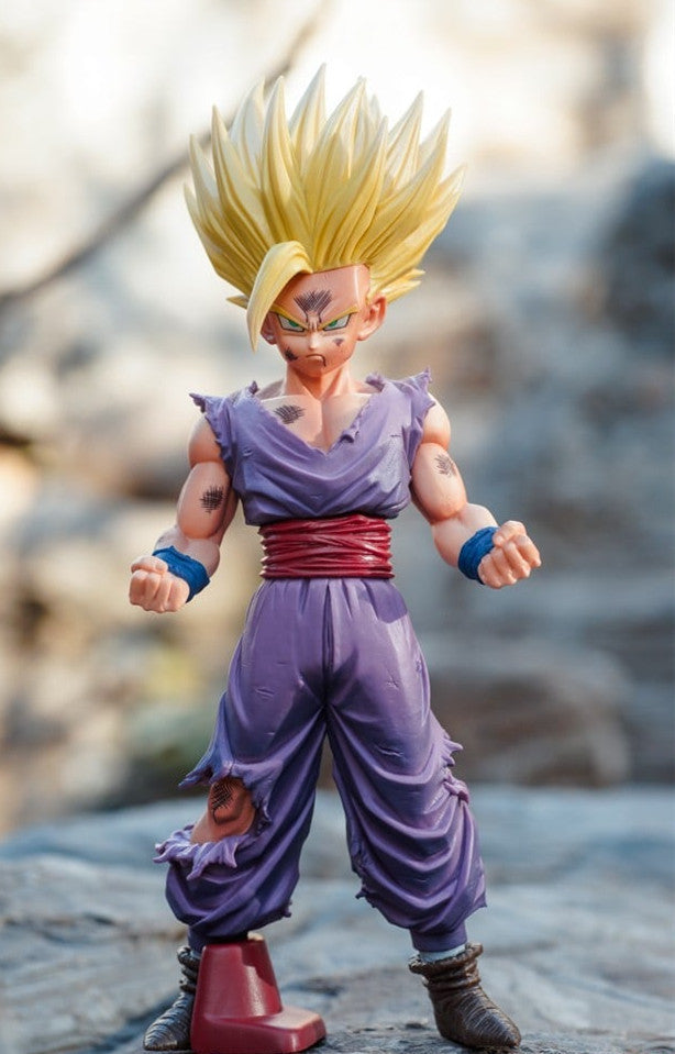 Dragon Ball Gohan 37 Figure Model (Damaged Version)