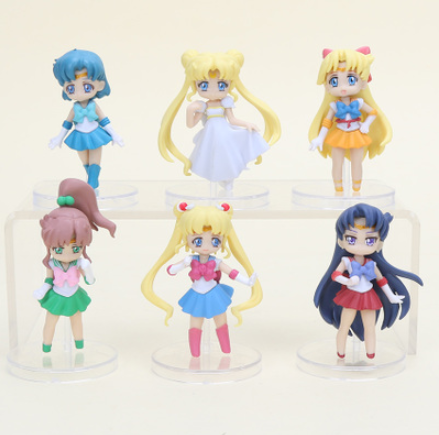 Salon Moon Anime Figurine Display Piece