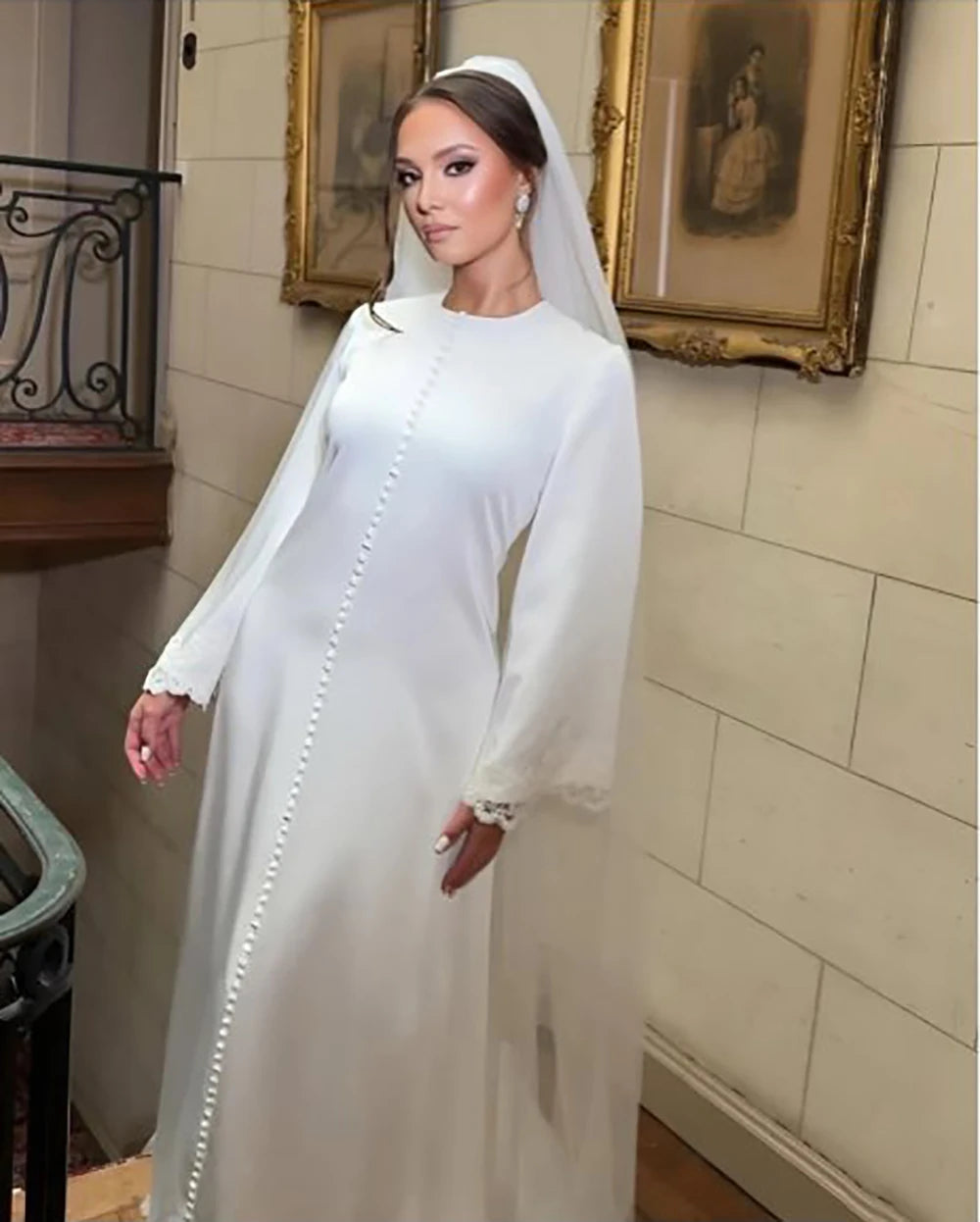 Modest Wedding Dresses Bride 2026 Luxury Slit Buttons Bridal Dress Lace Long Sleeve Arab Bride Dress Wedding Gowns Customized