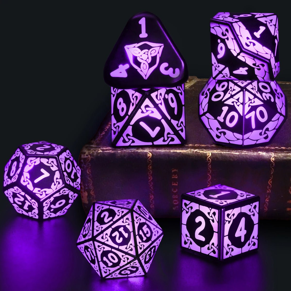 Light up Dice DND ，LED Dice Set Rechargeable for Role Playing Game Gifts, Polyhedral D and D Dice with Charging Box