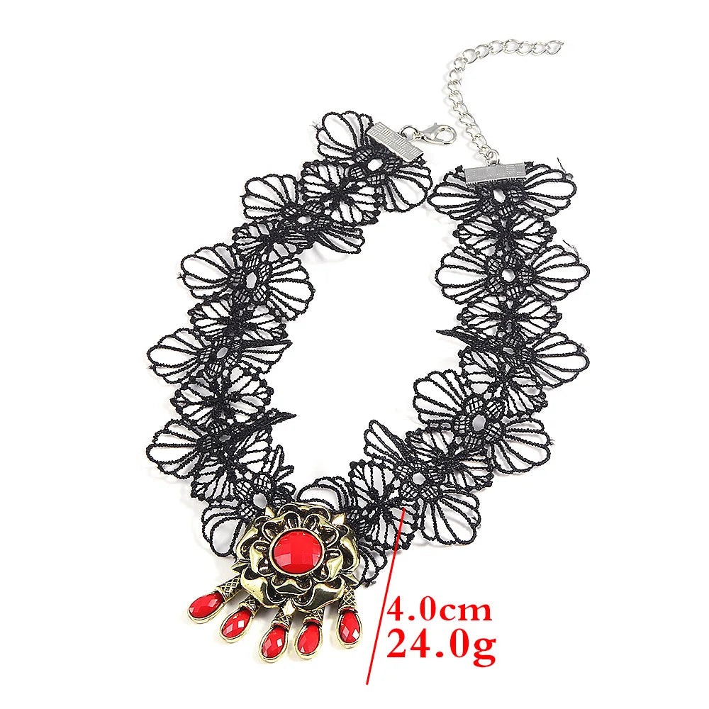 Residents Evils 8 Village Cosplay Necklaces Lady Dimitrescu's Daniela Bela Lace Flowers Collar Choker Halloween Jewelry Gifts