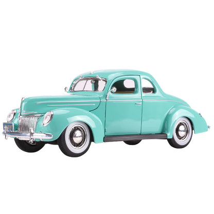 Maisto 1:18 1939 Ford Deluxe Coupe Classic Car Coupe car simulation alloy car model Collect gifts toy
