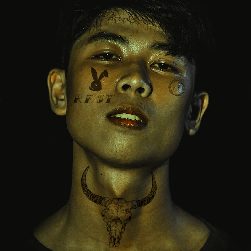 Big Size Malone Tattoo Bull Head Face Sticker Men Neck Hand Back Cool Body Art Temporary Tattoo Sword Letter Fake Tatoo 21x15cm