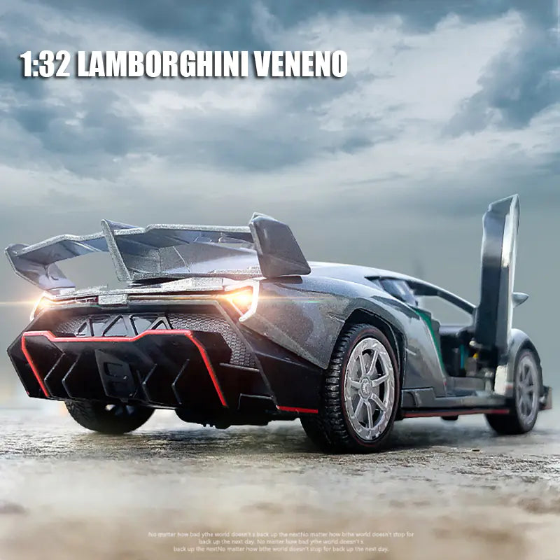1:32 Lamborghini Veneno Diecast Model with Base