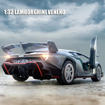 1:32 Lamborghini Veneno Diecast Model with Base