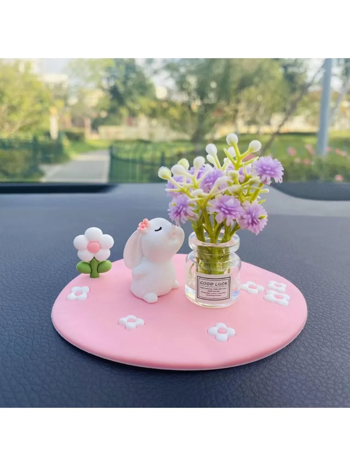Cute Creative Daisy & Clover Pads | Mini Car & Desktop Ornaments | Perfect for Car Interior Decoration