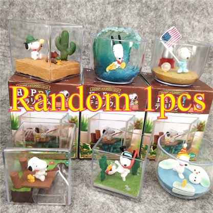 Anime Figures Snoopy Pleasant Holiday Miniature Tourism Scene Blind Box Toy Model Collection Ornament  Birthday Gifts