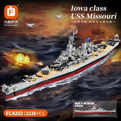 NEW Military Battleship Series Missouri Battleship Crusier Model Building Blocks Bismarck Cruiser Boat Bricks Toys Kids Gifts