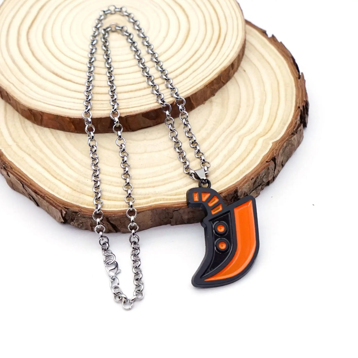 5cm/1.96in Monster Hunter Peripheral Keychain World Hunter Guild Logo Greatsword Bow Taijutsu Sword Exterminating Dragon Pendant