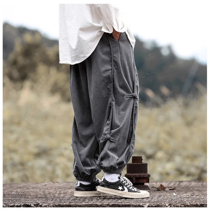 New Chinese Style Hanfu Cargo Pants Man Outdoor Buckle Design Stereo Clipping Japanese Casual Pants Elastic Waist Hallen Pants
