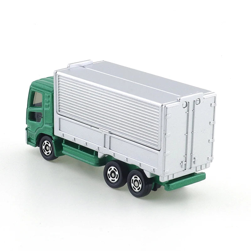 Takara Tomy Tomica No.31 UD Trucks Quon Car Alloy Toys Motor Vehicle Diecast Metal Model Kids Xmas Gift Toys for Boys
