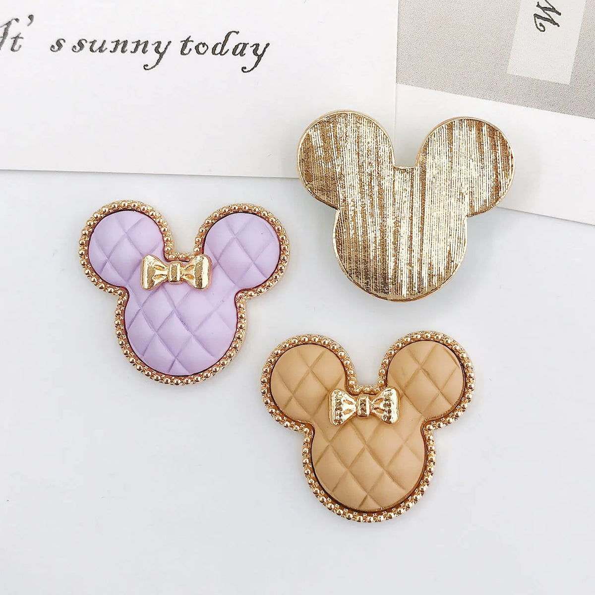 New spray paint Cartoon Doll diy ornament accessories candy color phone case beauty material hole shoes