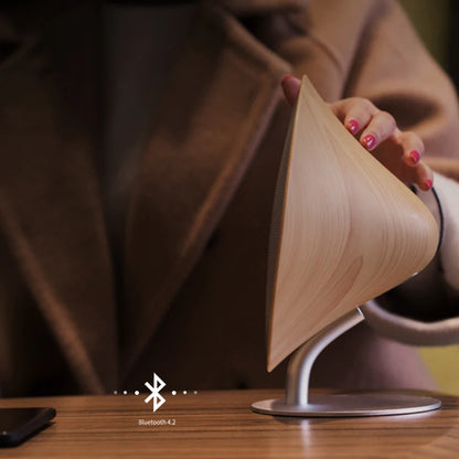 Retro Wireless UFO Wood Speaker Support NFC Touch Surface Subwoofer Home Audio Bluetooth 5.0 Audio Desktop Stereo Speaker