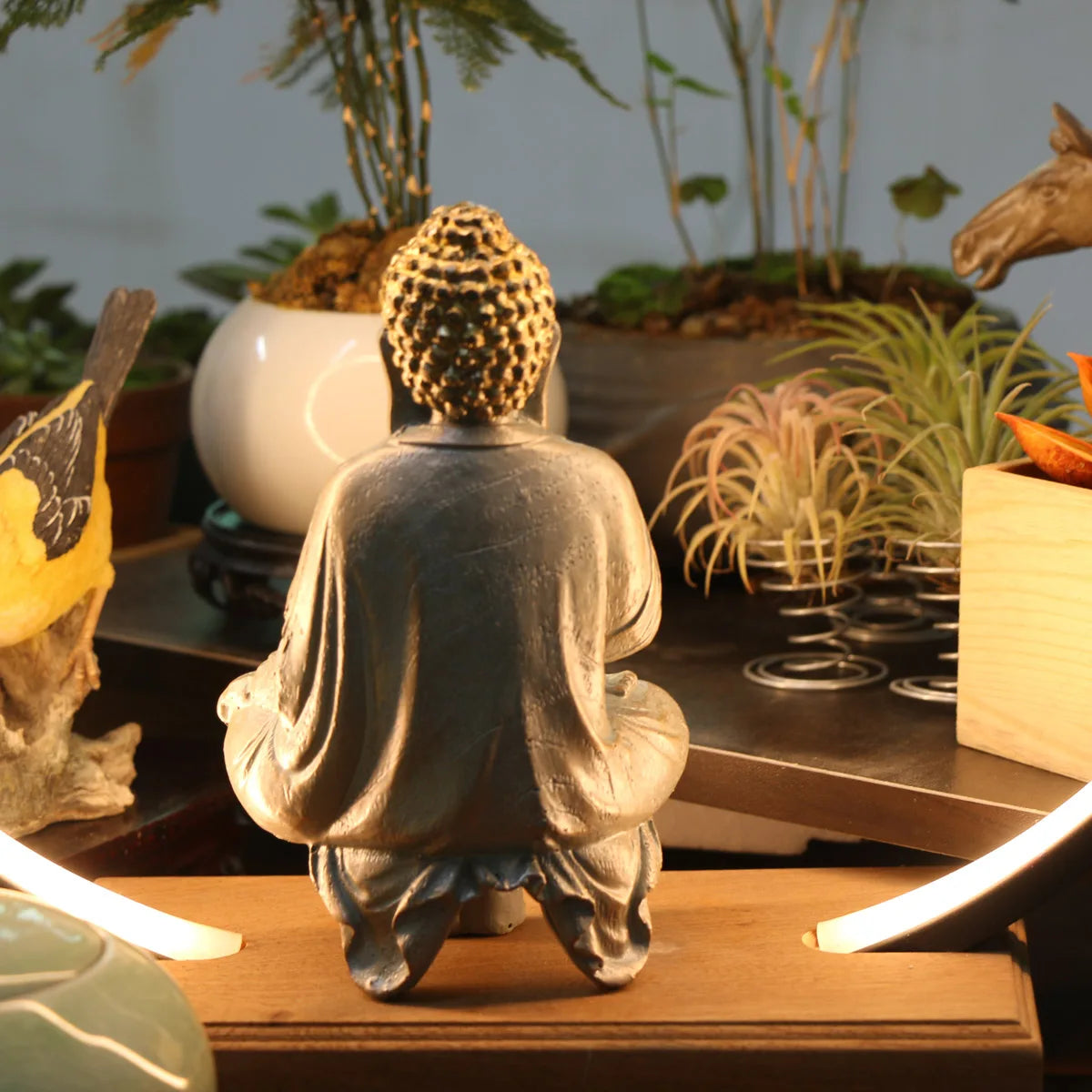 1 pcs Elegant Thai Buddha Statues & Sculptures - Enhance Home Decor with Peaceful Southeast Asian Resin Crafts; Ideal for Gifts