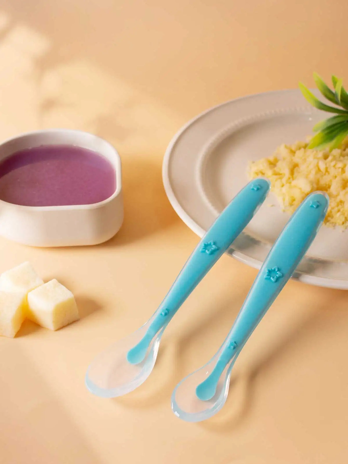 9 Colors Baby Silicone Spoon Learning Spoon Star Pattern Large Small Spoon Set Soft Silicone Feeding Spoon Training Baby Reborn