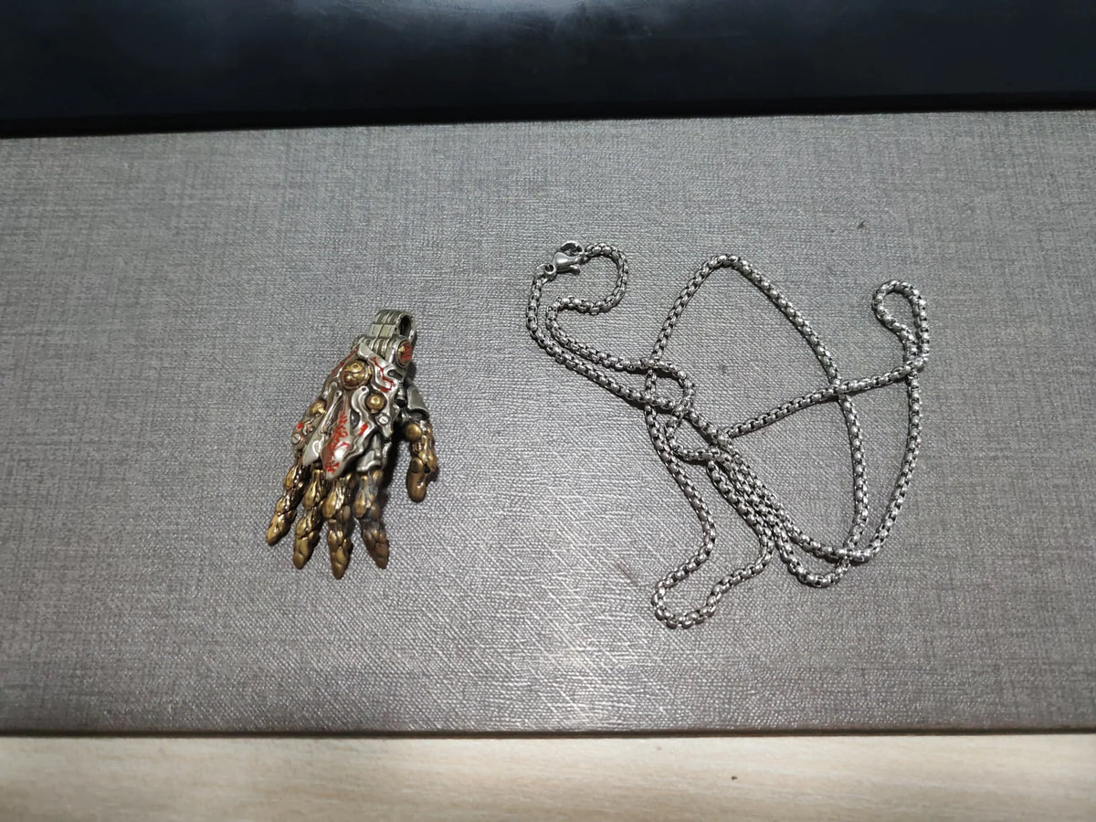 5cm Robot Hand Collectible Mechanical Bionic Hand With Chain Movable Finger Joints Hand Charm Display Gifts Pendant Ornament