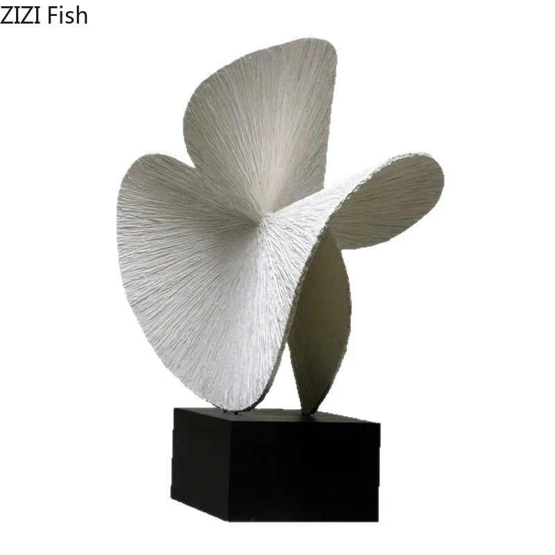 Ginkgo Leaf Resin Ornament Geometric Art Sculpture Desktop Statue Model Home Accessories Decoration Crafts Figurines Miniatures