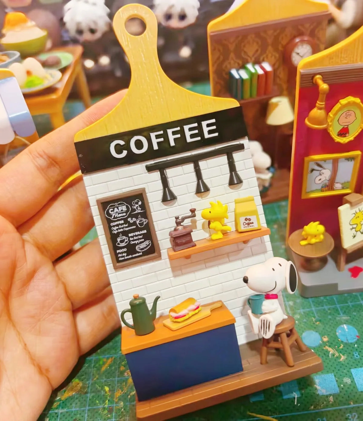 Re-Ment Peanuts Snoopy Miniature Scene Blind Box Wall Hanging Cutting Board Pendant Food Play Figure Daily Life Mini Diorama Set