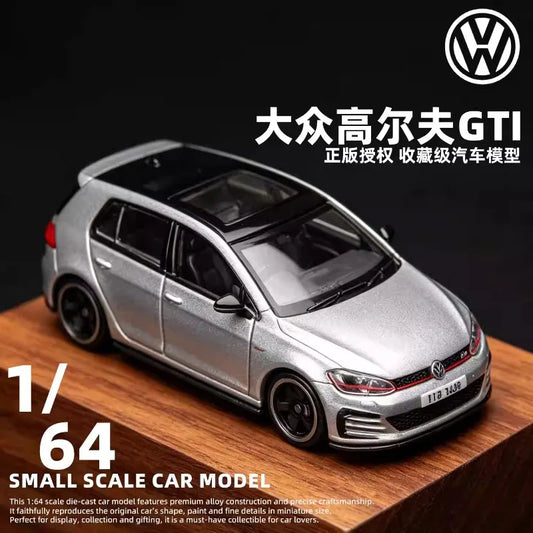 Bburago 1:64 Volkswagen Golf Gti Alloy Car Model Openable Doors Collectible Diecast Toy Car Desktop Decoration Ornament