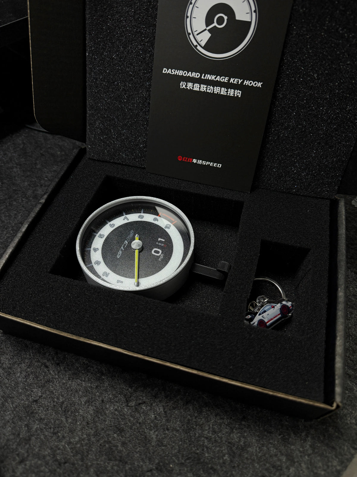 FOR Porsche 911 GT3 RS tachometer linked key hook