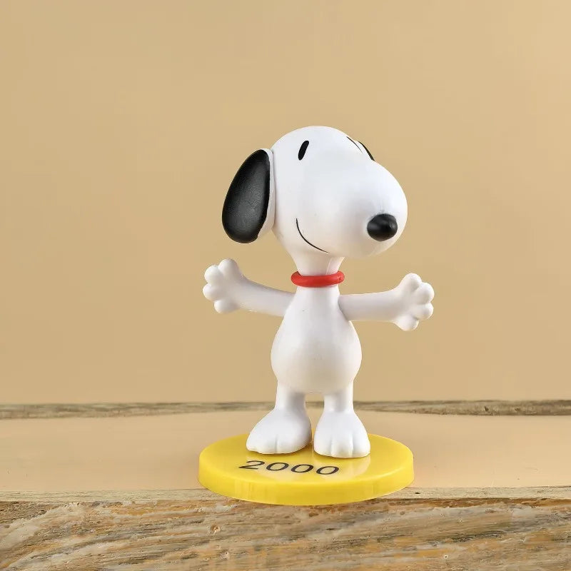 8pcs/set Snoopys Travel Partner Adventure Figure Cartoon Toy Desktop Home Ornaments Cute Decoration Trendy Toy Gift Wholesale