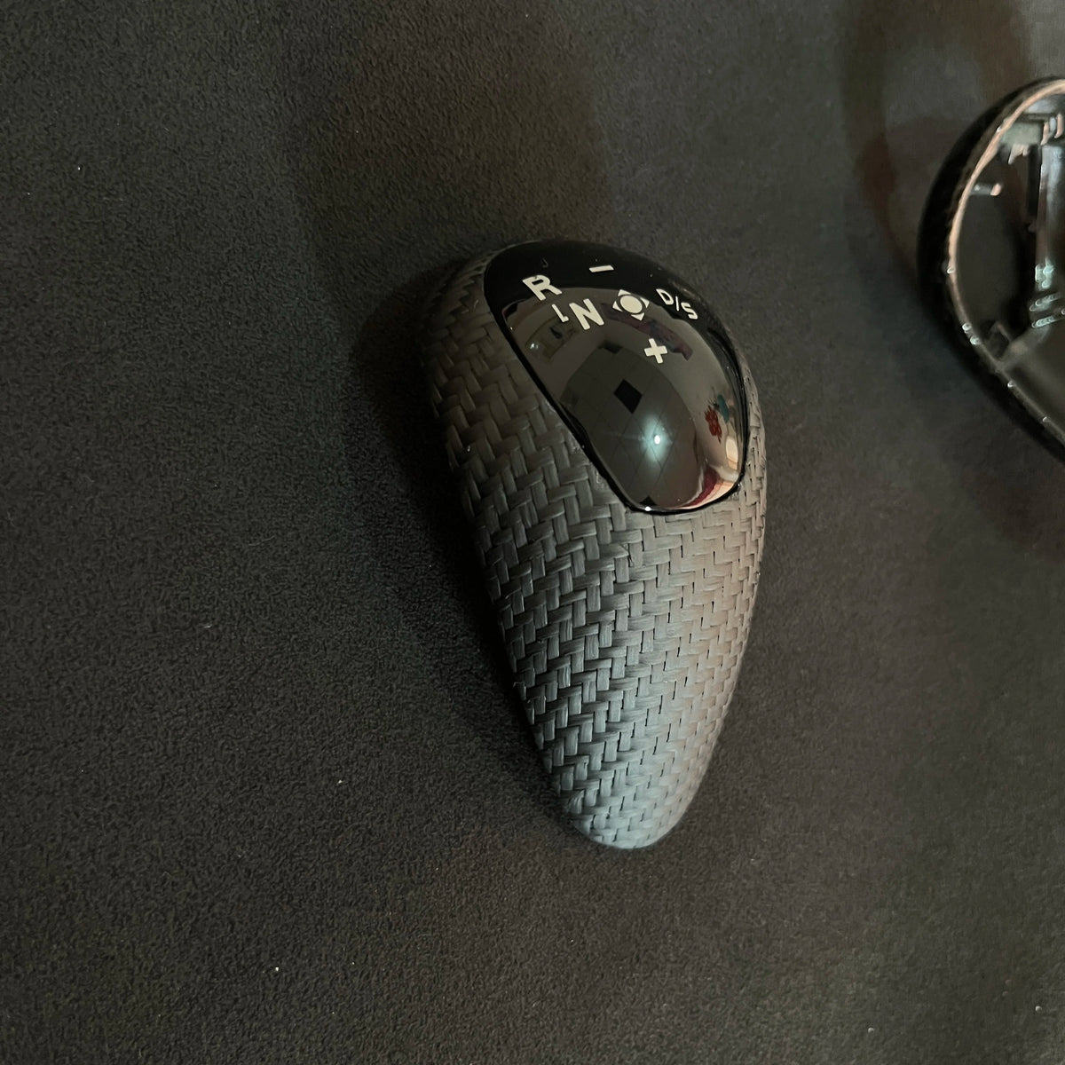 Real Carbon Fiber Gear Shift Knob Cover Replacement for BMW M2 M3 M4 M5 M6 F87 F80 F82 F83 F10 F12 F13 F06
